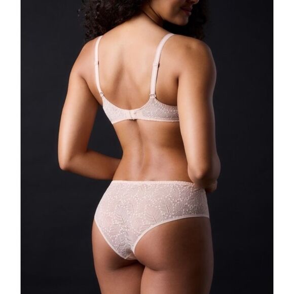 Simone Perele Comete Full
Coverage Lace Bra in  Pinky Sand Size 36D / NWOT - Picture 5 of 11